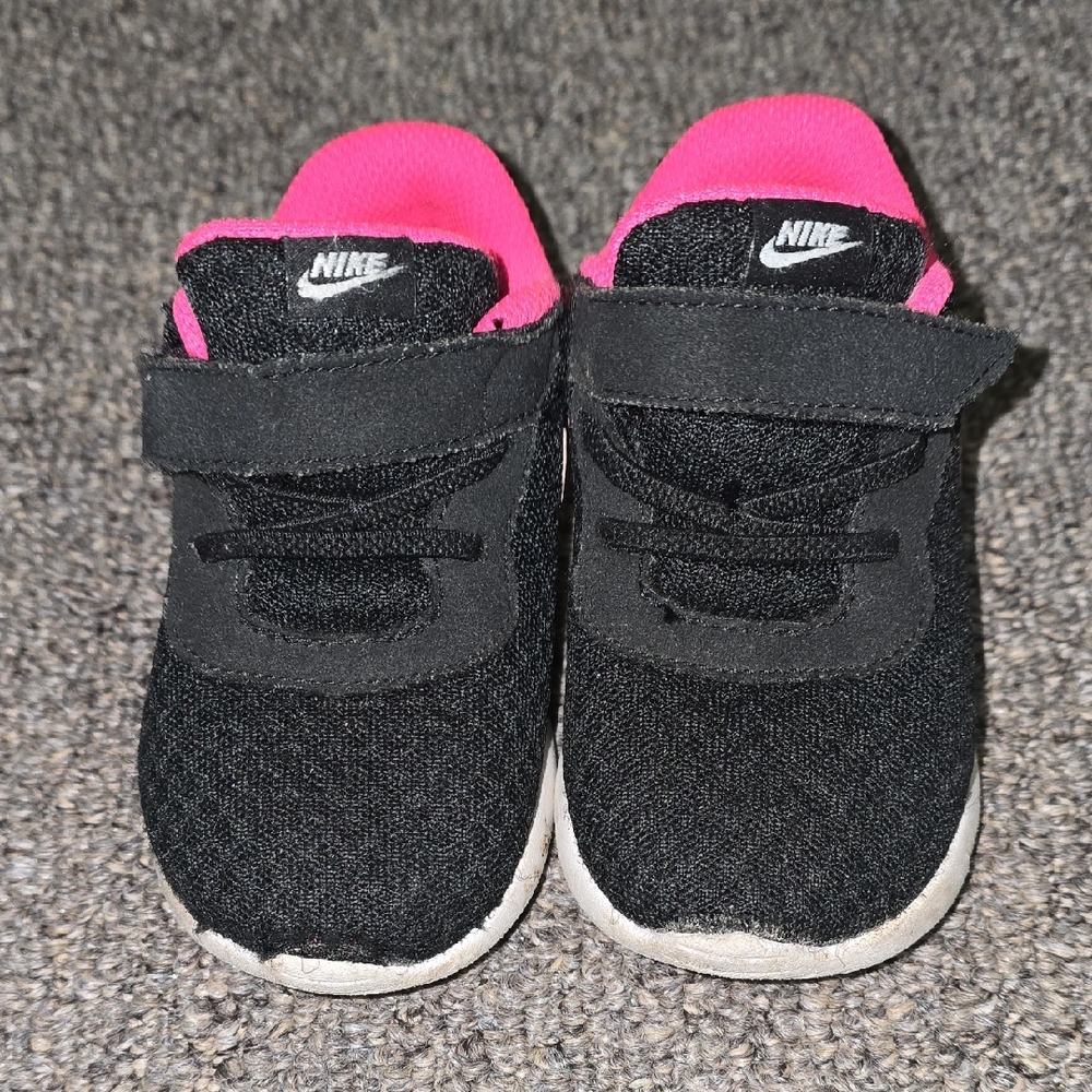 Nike Black and Pink Sneakers with Cushioned Comfort